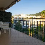 Relais Mirage - De Vivo Realty Apartment