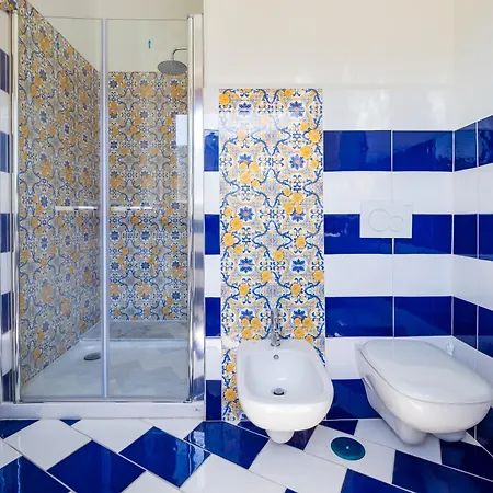 De Vivo Realty - Relais Mirage Apartmán