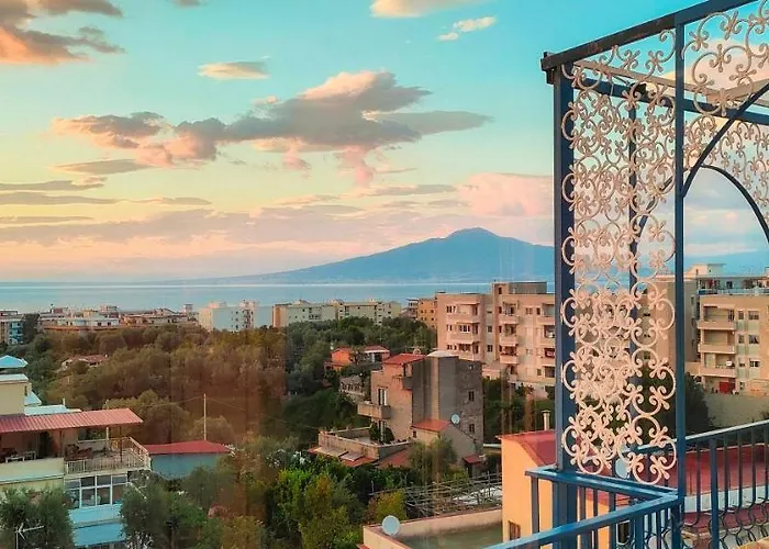 Relais Mirage - De Vivo Realty