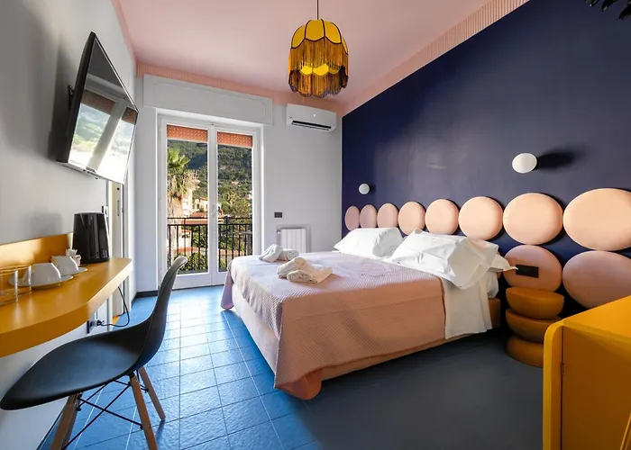 Relais Mirage - De Vivo Realty * Сорренто